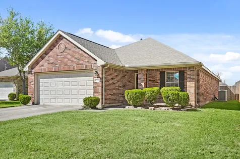 2134 Vermillion Oak Street Fresno TX 77545