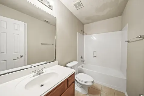 2134 Vermillion Oak Street Fresno TX 77545