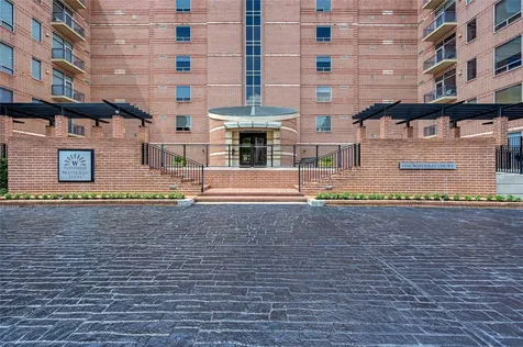 1 Waterway Court 3f/4f The Woodlands TX 77380
