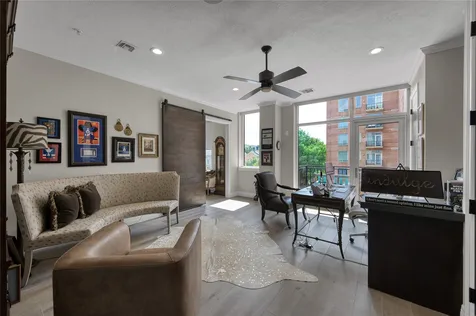 1 Waterway Court 3f/4f The Woodlands TX 77380
