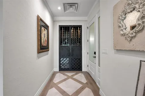 1 Waterway Court 3f/4f The Woodlands TX 77380