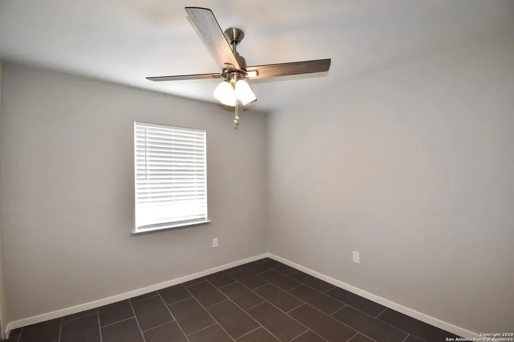 4915 Fridell Street San Antonio TX 78237