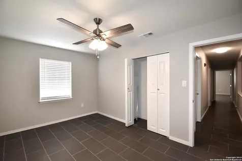 4915 Fridell Street San Antonio TX 78237