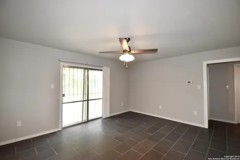 4915 Fridell Street San Antonio TX 78237