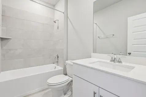 6445 Green Clover Lane Pearland TX 77584
