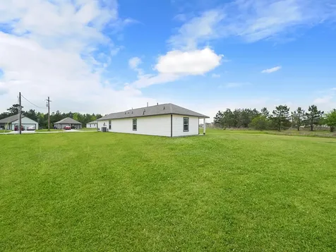 327 Road 5138 Road Cleveland TX 77327