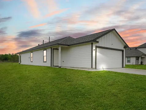 327 Road 5138 Road Cleveland TX 77327