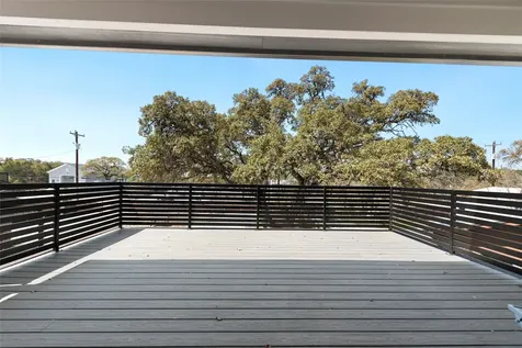 2758 Lakeshore Drive Canyon Lake TX 78133