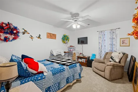 417 S Faires Flatonia TX 78941