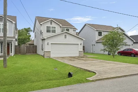 7423 Emma Lou Street Houston TX 77088