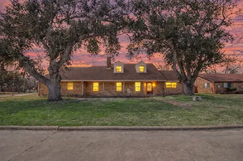 903 Horlock Street Navasota TX 77868