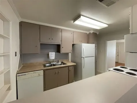 1241 Chevy Chase Drive Angleton TX 77515