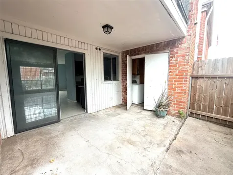 9201 Clarewood Drive 72 Houston TX 77036