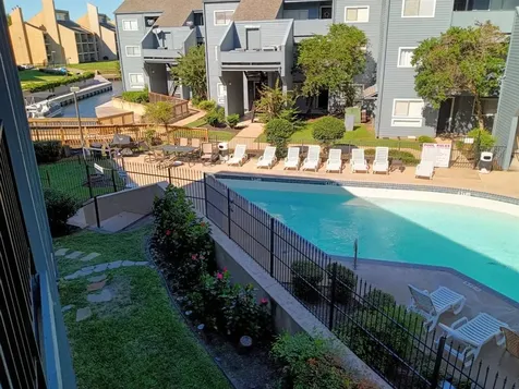 12500 Melville Drive 228c Montgomery TX 77356