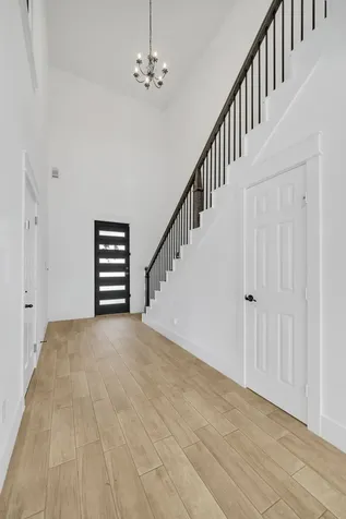 212 S Lobit Street La Porte TX 77571