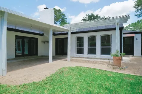 12203 Meadow Lake Drive Houston TX 77077