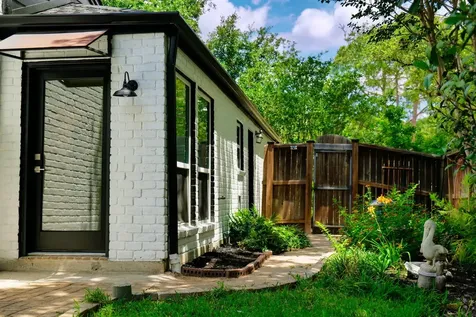 12203 Meadow Lake Drive Houston TX 77077