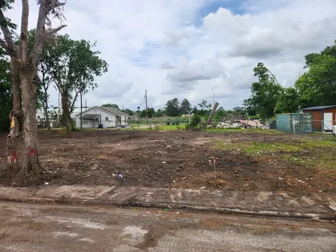 5410 Broom Street Houston TX 77091