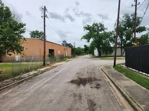 5410 Broom Street Houston TX 77091
