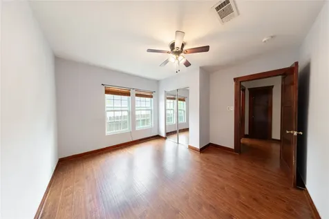 1229 W 21st Street Houston TX 77008