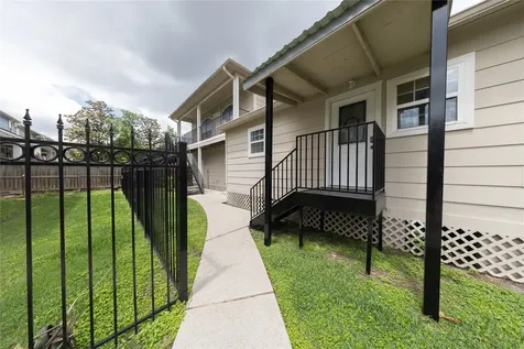 1229 W 21st Street Houston TX 77008