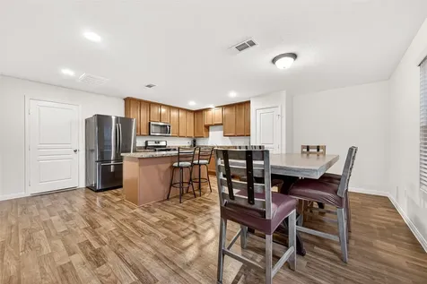 6714 Atlasridge Drive Houston TX 77048