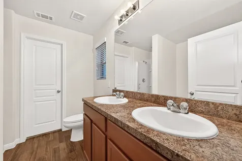 6714 Atlasridge Drive Houston TX 77048