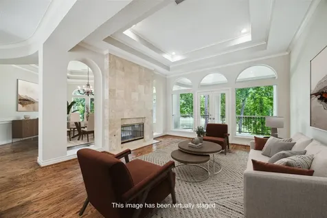 11 Twin Greens Court Houston TX 77339