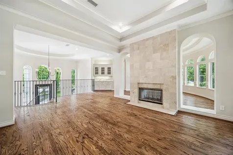 11 Twin Greens Court Houston TX 77339