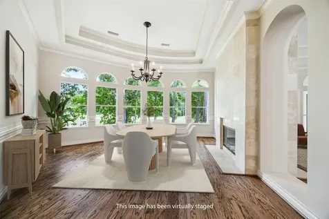 11 Twin Greens Court Houston TX 77339