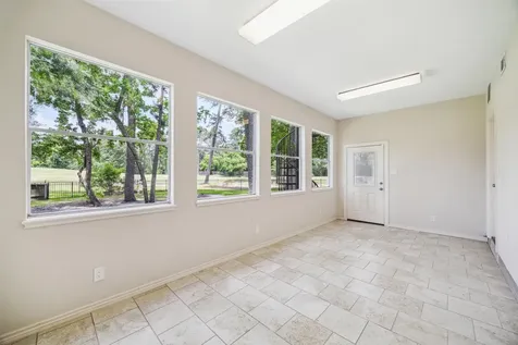 11 Twin Greens Court Houston TX 77339