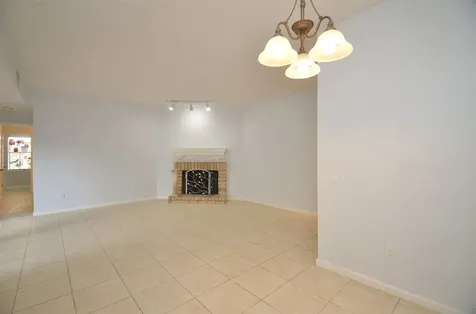 9809 Richmond Avenue G1 Houston TX 77042