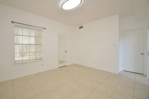 9809 Richmond Avenue G1 Houston TX 77042