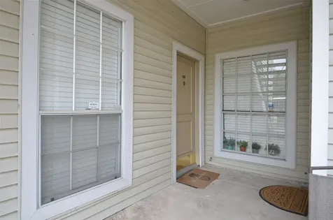 9809 Richmond Avenue G1 Houston TX 77042