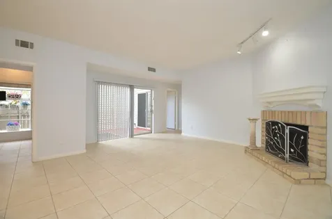 9809 Richmond Avenue G1 Houston TX 77042