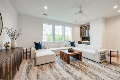 1818 Branard Street Houston TX 77098