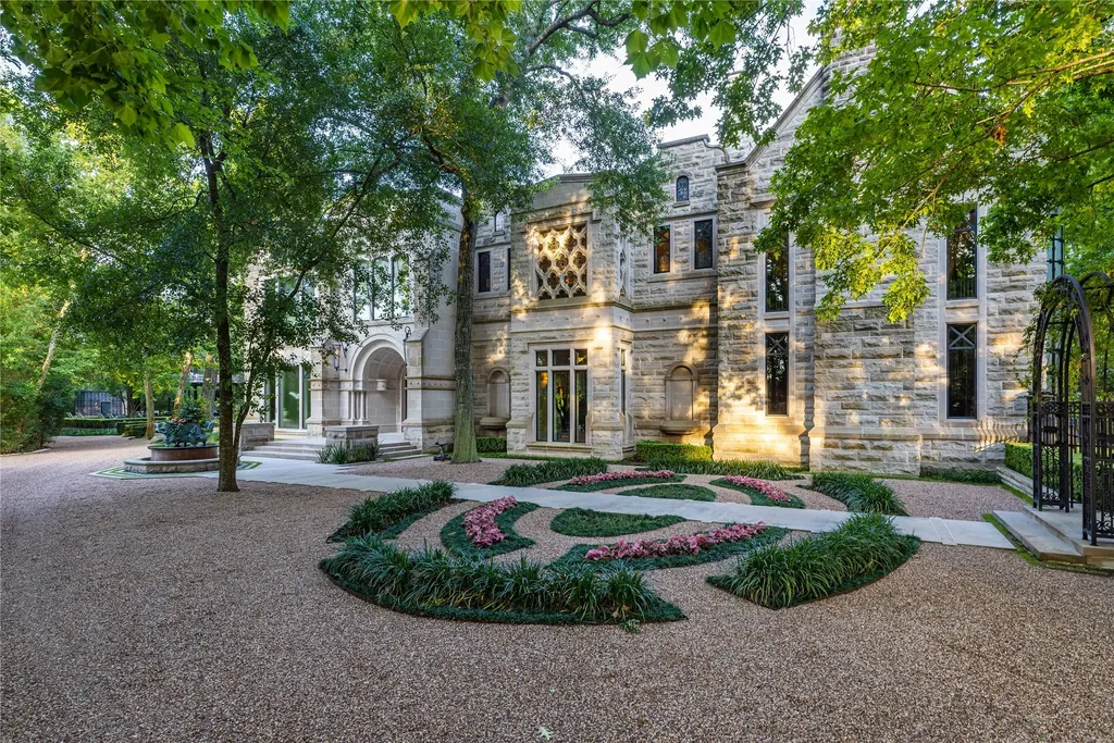107 Timberwilde Lane Houston TX 77024