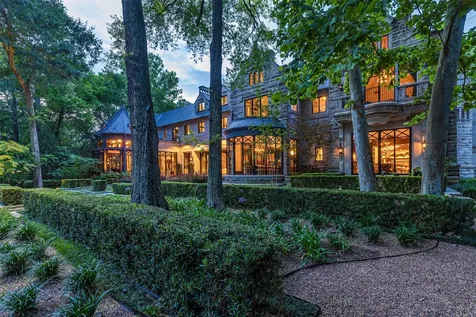 107 Timberwilde Lane Houston TX 77024