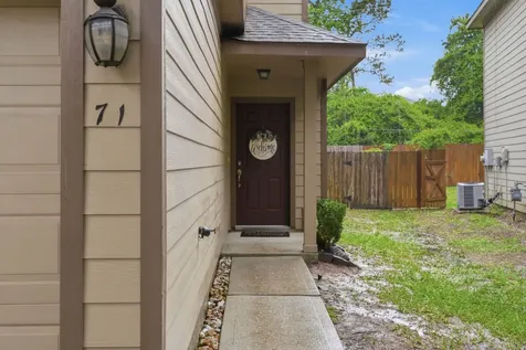 71 S Burberry Park Circle The Woodlands TX 77382