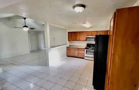 1546 Daisey Bell Lane Houston TX 77067