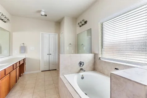 13602 Kodiak Brown Bear Street Crosby TX 77532