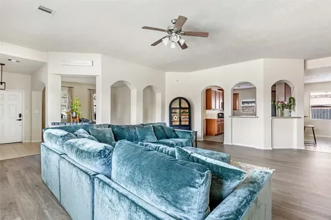 13602 Kodiak Brown Bear Street Crosby TX 77532