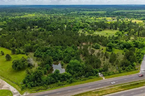 20.49 Acres State Highway 19 Huntsville TX 77320
