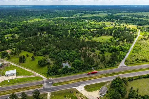 20.49 Acres State Highway 19 Huntsville TX 77320