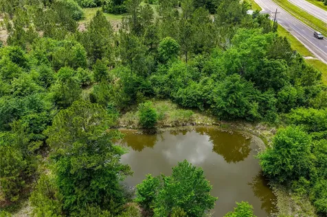 20.49 Acres State Highway 19 Huntsville TX 77320