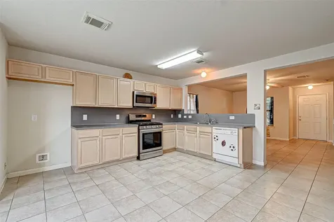 2642 Skyview Trace Court Houston TX 77047