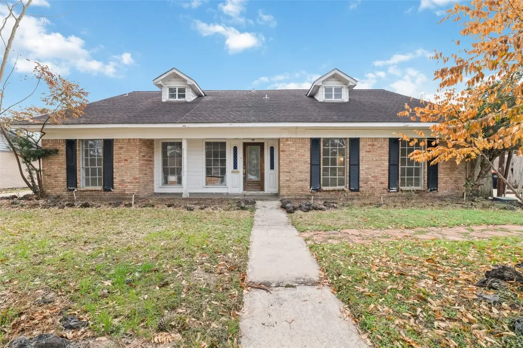 7919 Twin Hills Drive Houston TX 77071