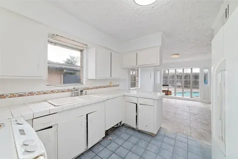 7919 Twin Hills Drive Houston TX 77071