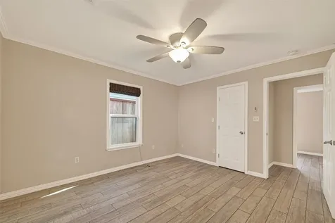 5721 Sylvia Drive Galveston TX 77551