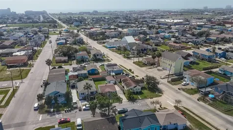 5721 Sylvia Drive Galveston TX 77551